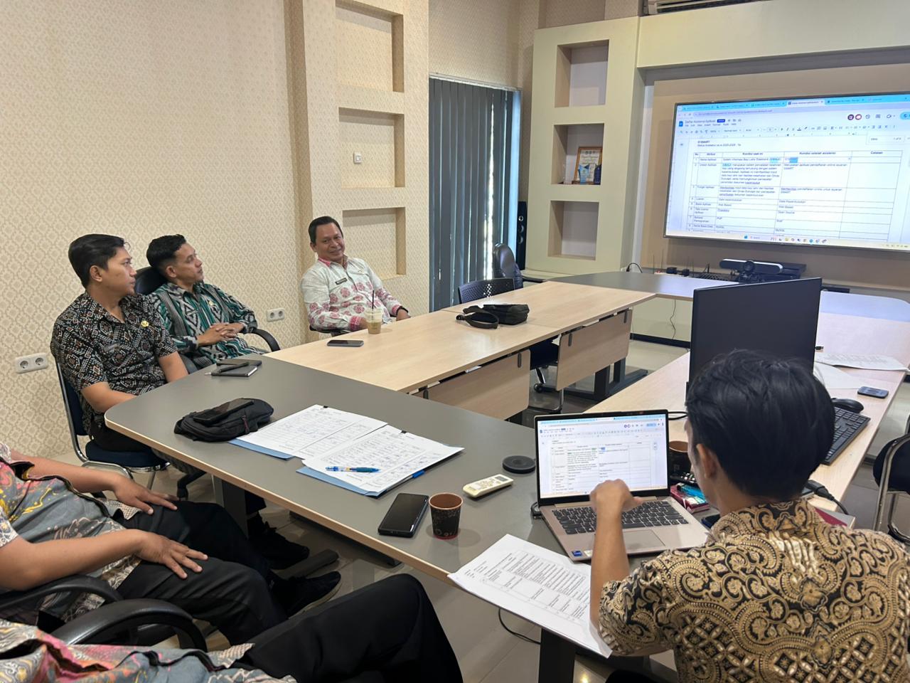 Diskominfo Singkawang Gelar Pemutakhiran Arsitektur SPBE PEMDI Guna Perkuat Digitalisasi Daerah