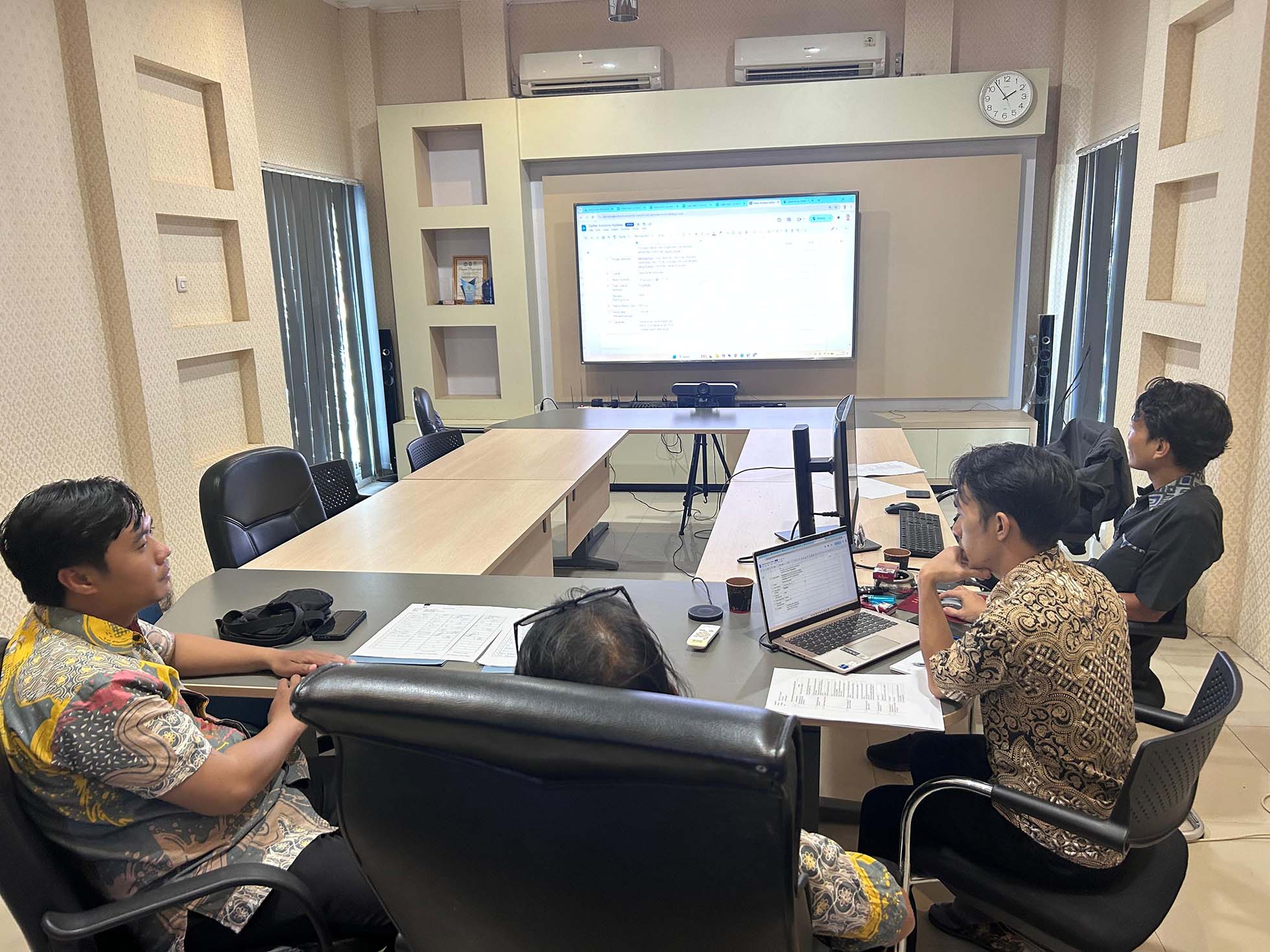 Optimalkan Tata Kelola Digital, Diskominfo Singkawang Update Pendaftaran Sistem Elektronik (PSE)