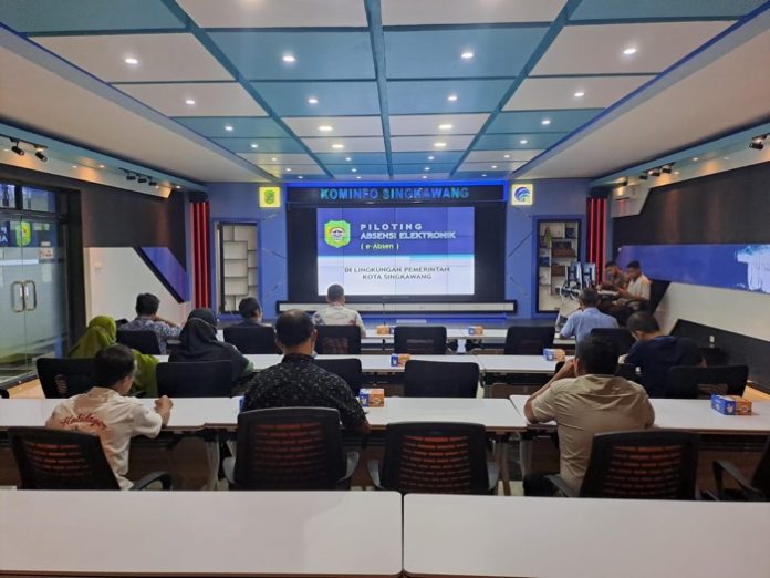 bkpsdm-dan-diskominfo-singkawang-luncurkan-aplikasi-e-absen