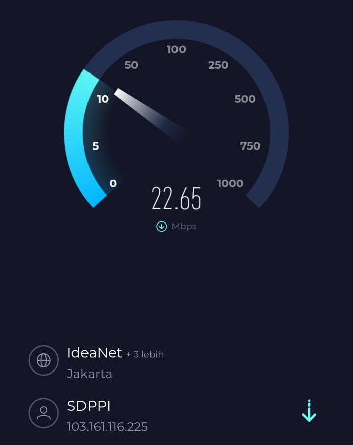 dinas-kominfo-singkawang-dampingi-tim-bakti-komdigi-pasang-internet-vsat-di-sdn-74-gambir-mayasopa